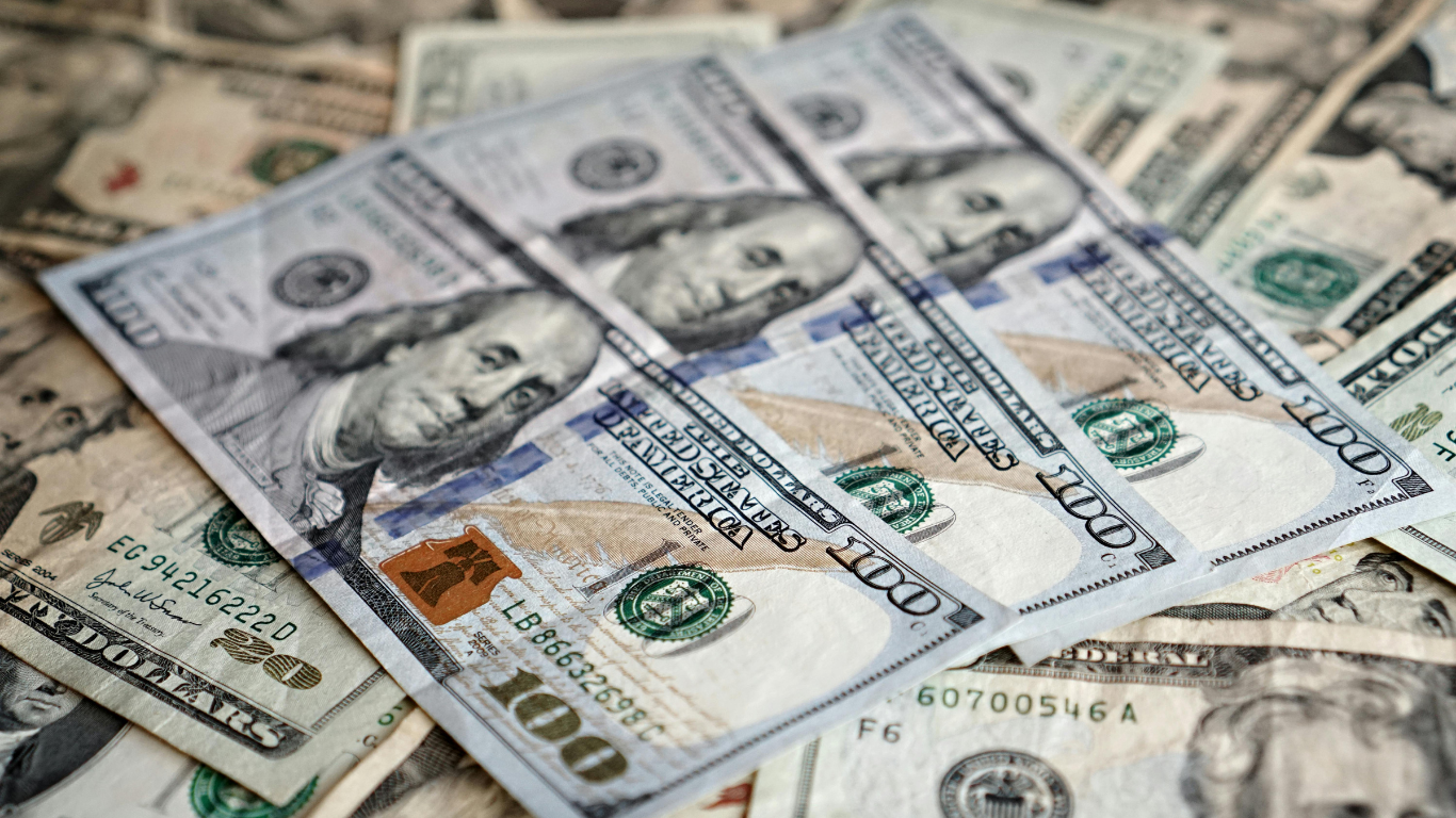 Pakistan rejects a USD 490 million ITFC loan offer after its estimated 8% financing cost exceeds the government’s 6% target.